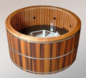 Super R Maine Cedar Hot Tub